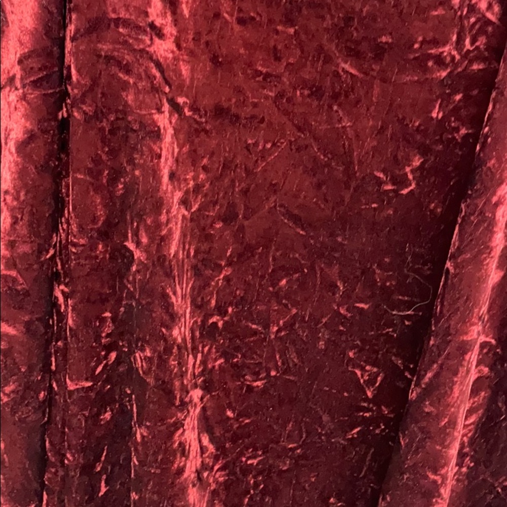 Top - Picture 2 of 2